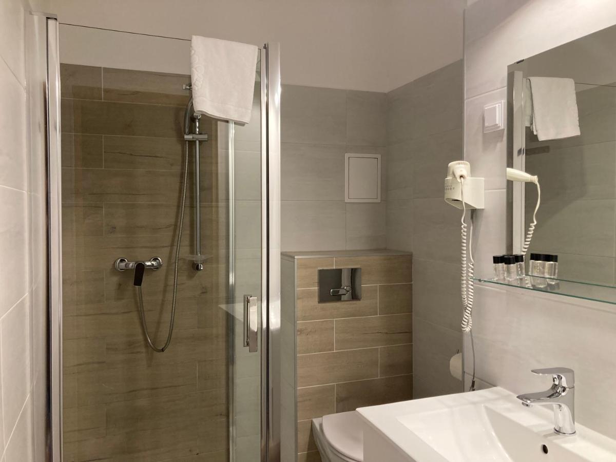 Karat Bed and Breakfast Βαρσοβία Εξωτερικό φωτογραφία
