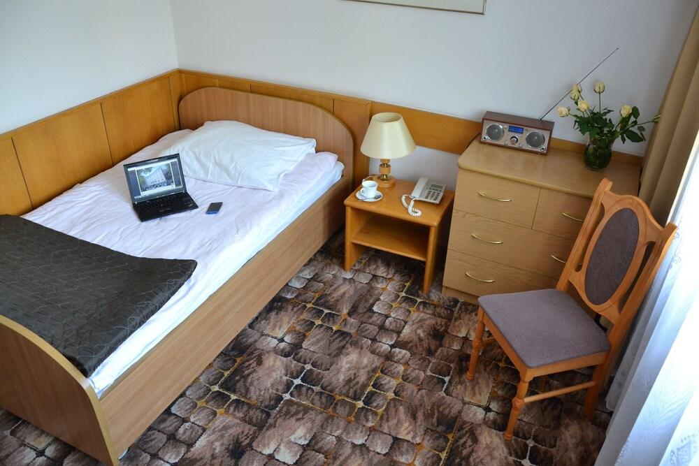 Karat Bed and Breakfast Βαρσοβία Εξωτερικό φωτογραφία